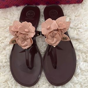 Tory Burch flower sandal. Maroon and pink sandal